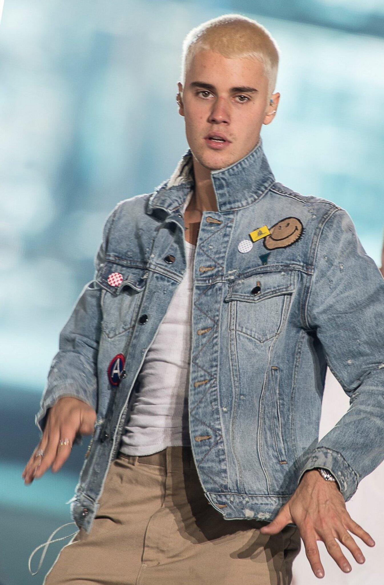 Ansturm nach Justin-Bieber-Video: Island sperrt Schlucht | GMX.AT