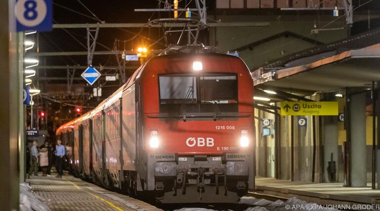 Von Dienstagabend an kam es zu der Sperre wegen des Murenabgangs