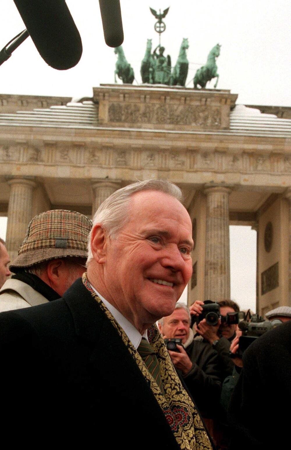 Jack Lemmon am Brandenburger Tor