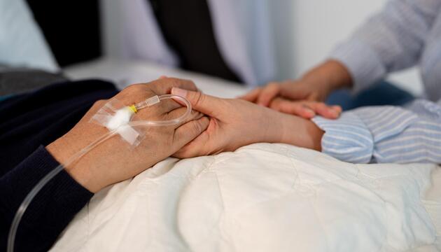 Frau Hände Mann Krankenhaus