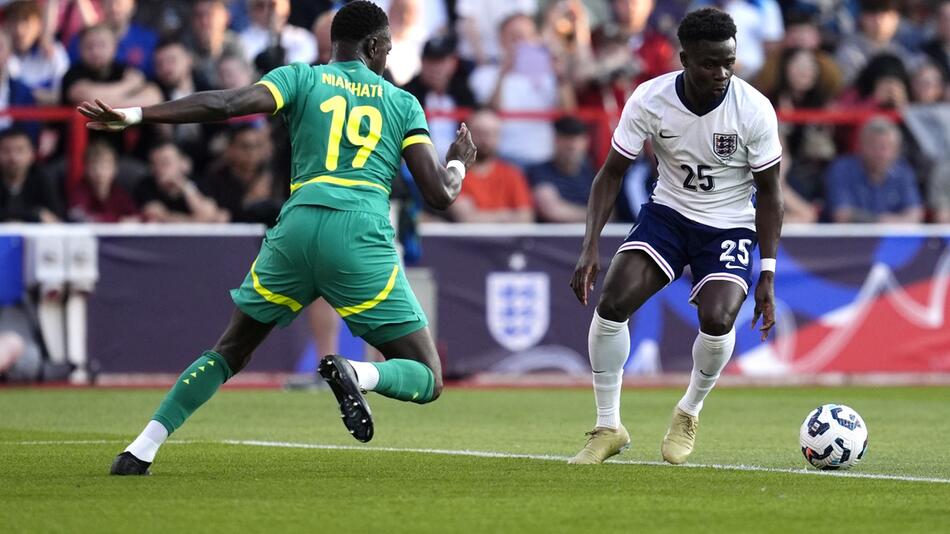 England - Senegal