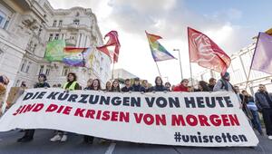 Protest gegen Kürzungspläne der Regierung in Wien