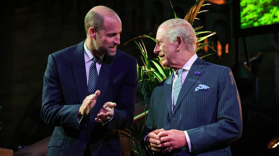William und Charles in London.