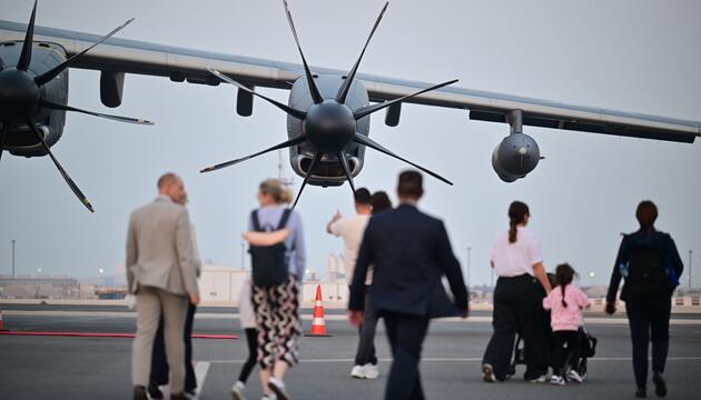 Außenminister Wadephul in Katar - Deutsche Reisende