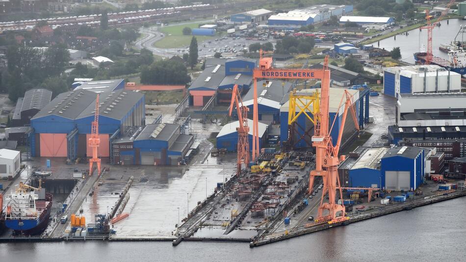 Schiffsrecycling in Emden