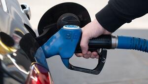 Mehrheit skeptisch bei Regel gegen steigende Spritpreise