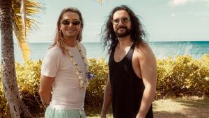 Bill (l.) und Tom Kaulitz sind bald mit der zweiten Staffel ihrer Netflix-Doku "Kaulitz & ...
