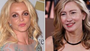 Britney Spears (l.) neben Elizabeth "Liz" Meriwether.