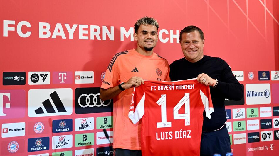 Vorstellung von Neuzugang Luis Díaz beim FC Bayern