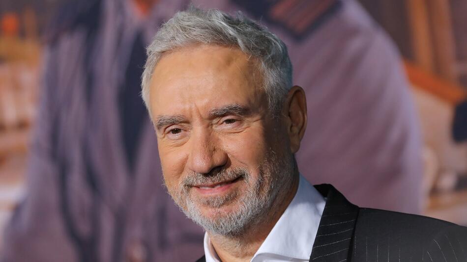 Roland Emmerich ist einer der beiden Regisseure von "Those About to Die".