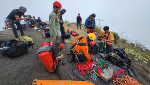 Touristin bei Bergtour in Indonesien tödlich verunglückt
