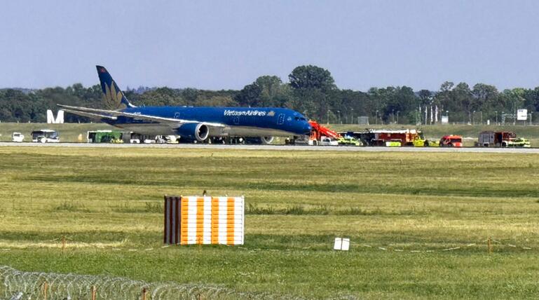 Flugzeug kehrt nach Start am Münchner Flughafen um