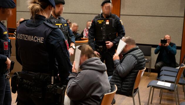 Die Eltern des verhungerten Buben zeigten sich vor Gericht geständig