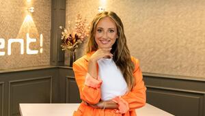 Laura Dahm am "Prominent"-Set.