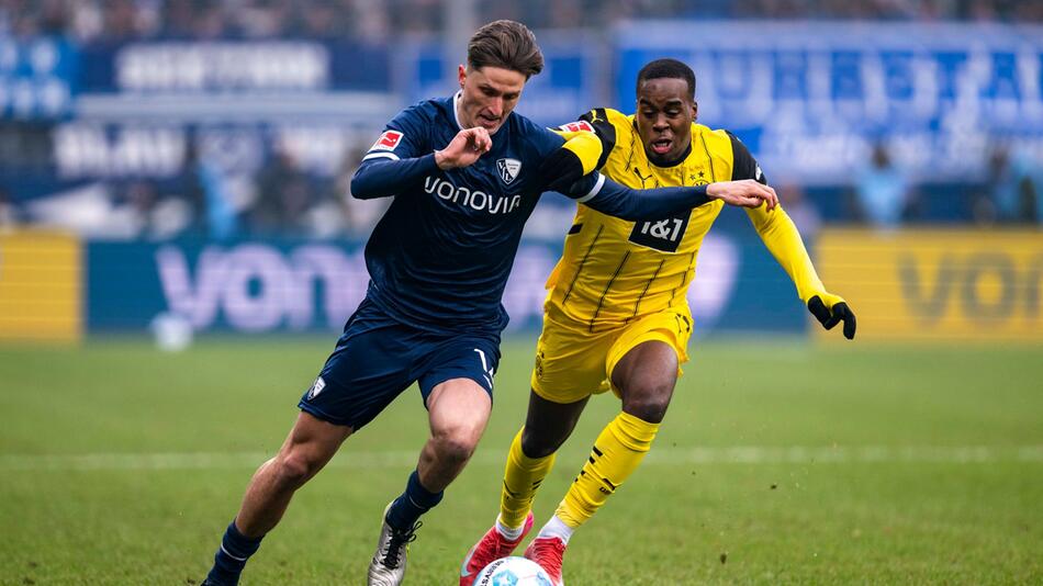 Tim Oermann (l)