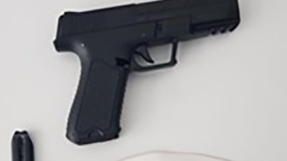Die Buschen hatten Softguns ähnlich wie dieser bei sich zu Hause
