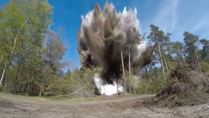 Fund in Bremen: Zwei Weltkriegsbomben entschärft und gesprengt