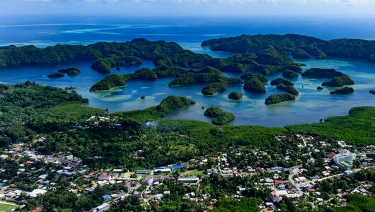 Palau, Koror Stadtgebiet und Inseln in der Bucht