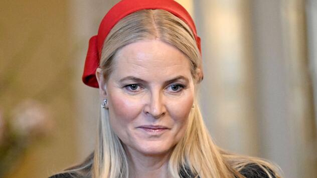 Kronprinzessin Mette-Marit - hier bei einem Termin im März - muss nach ihrer ...