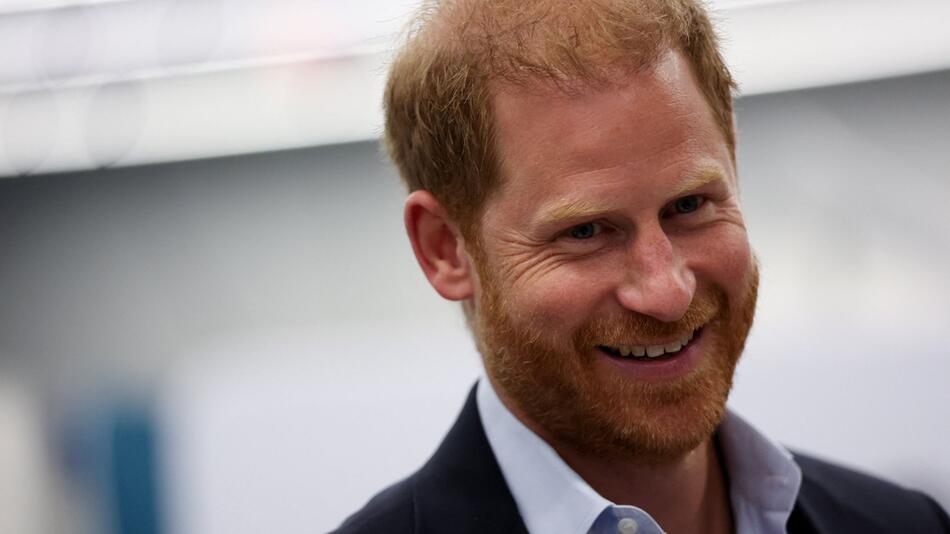 Prinz Harry besucht Centre for Blast Injury Studies in London