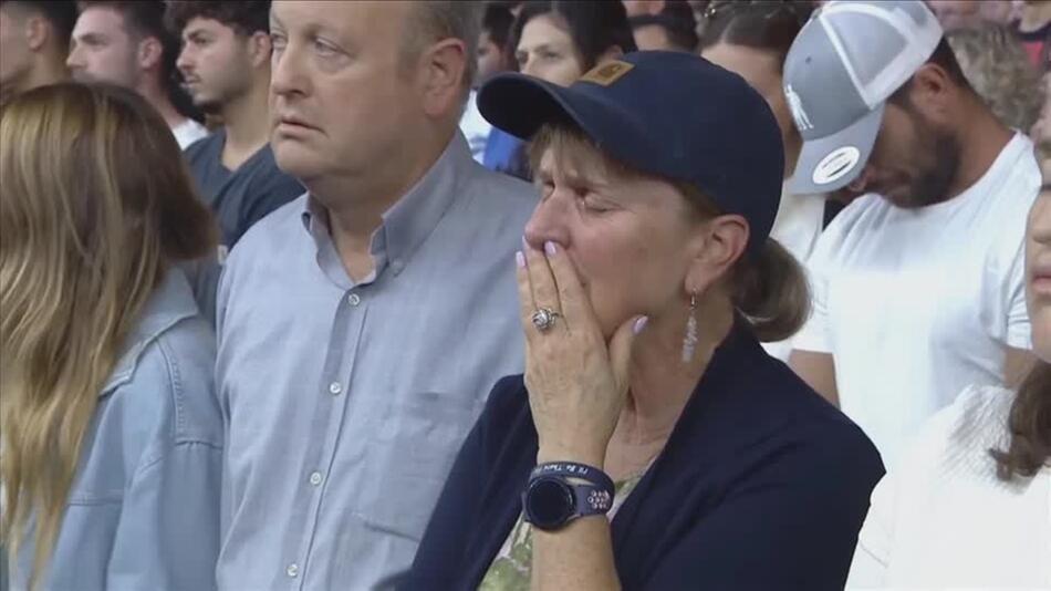 Tel Aviv: Emotionale Gedenkfeier für Opfer des 7. Oktober