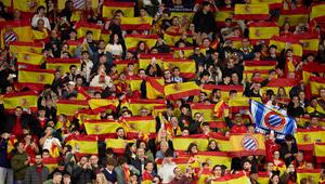 Spanische Fans