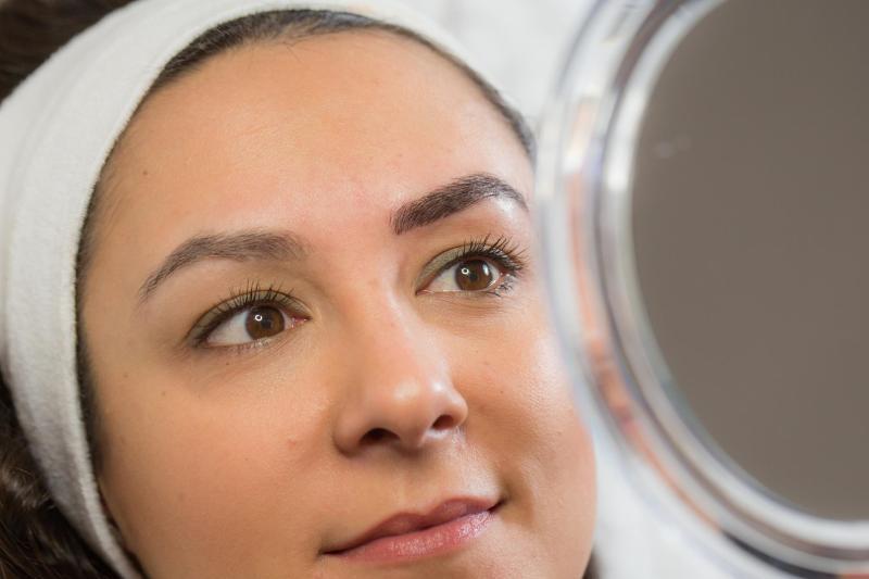 Permanent Make-up: Schminke, die unter die Haut geht