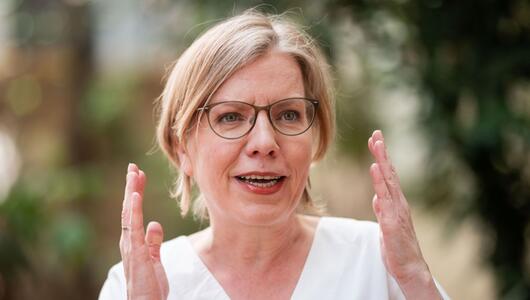 Leonore Gewessler