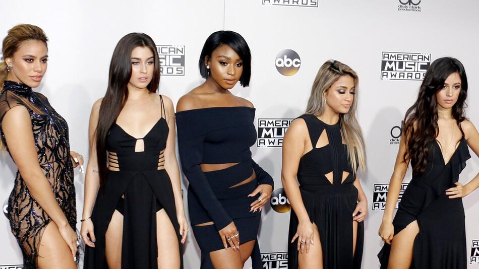 Die Girlband Fifth Harmony plant offenbar eine Reunion - aber ohne Camila Cabello (rechts).