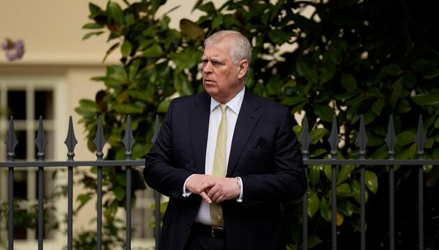 Verpasste Andrew Mountbatten-Windsor Eugenies Geburtstag für Epstein?