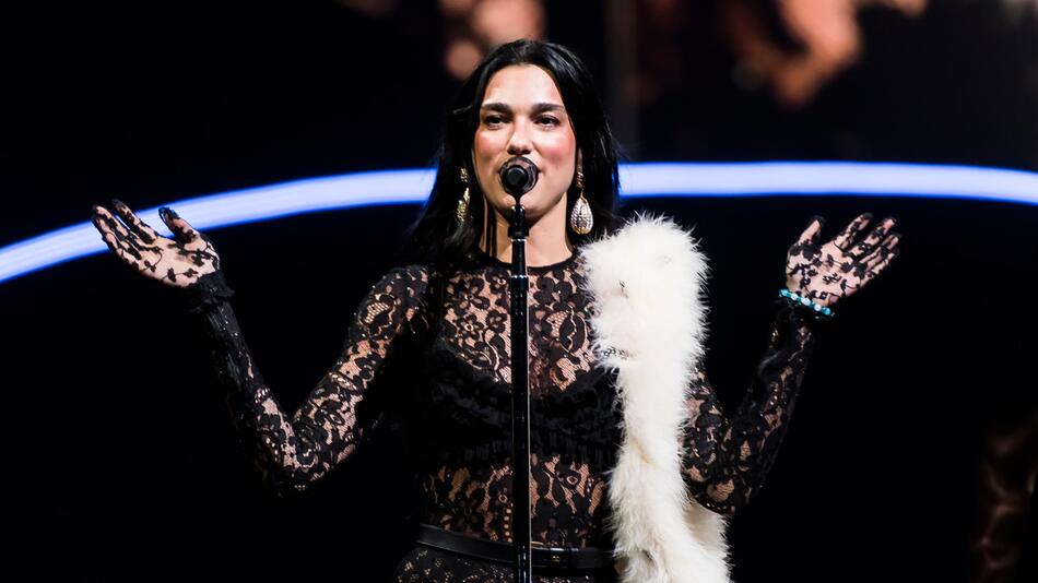 Dua Lipa