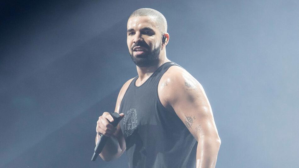 2019 tourte Drake zuletzt durch Europa. Im Sommer kehrt der Rapper zurück und wird auch in ...