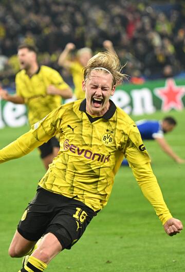 Borussia Dortmunds Julian Brandt bejubelt sein Tor zur Führung gegen Atletico Madrid