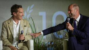 Benedict Cumberbatch (l.) und Prinz William kennen sich gut - und sind angeblich sogar ...