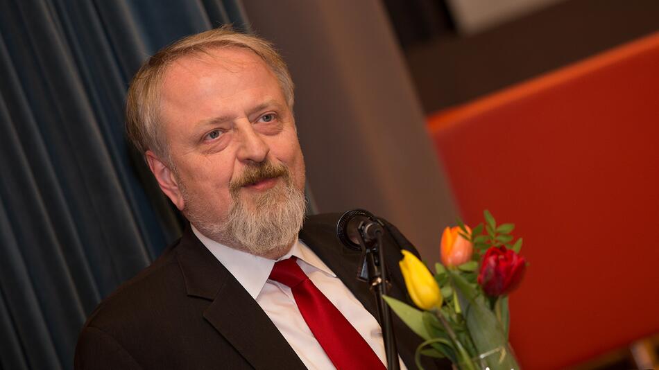 Gerhard Schmid bei der Bezirkskonferenz der SPÖ Hietzing 2015