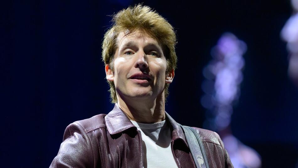 James Blunt offenbart die Geschichte hinter seinem bekanntesten Song.