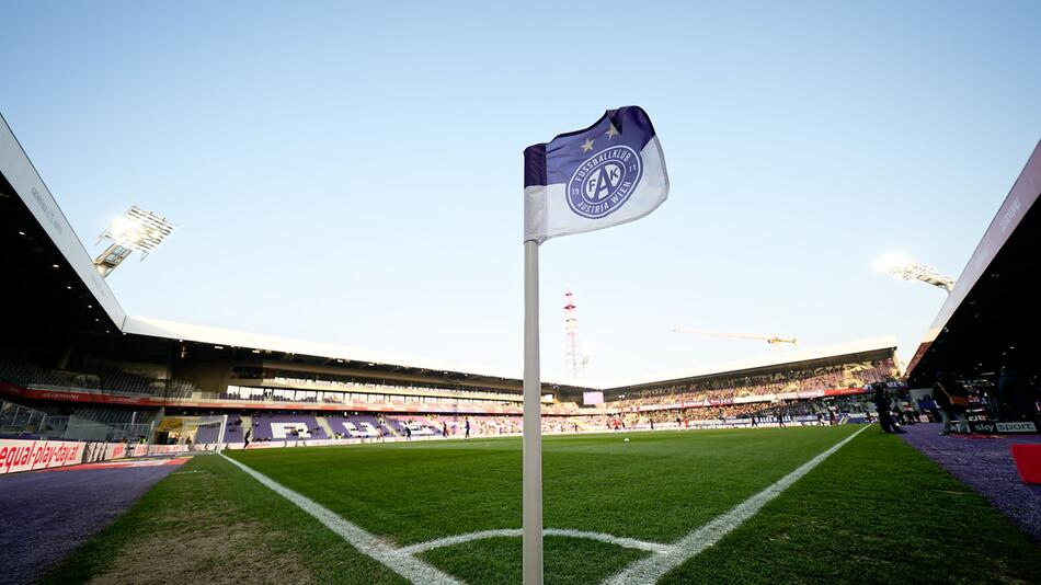 Die Stadt übernimmt das Stadion