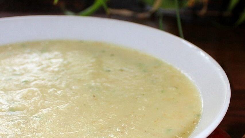 Haferschleimsuppe bei Magenproblemen