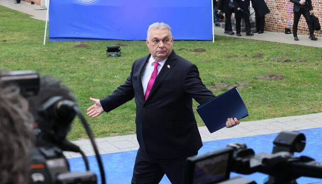 Ungarns Ministerpräsident Viktor Orban trifft zum EU-Gipfel im Schloss Alden Biesen ein.