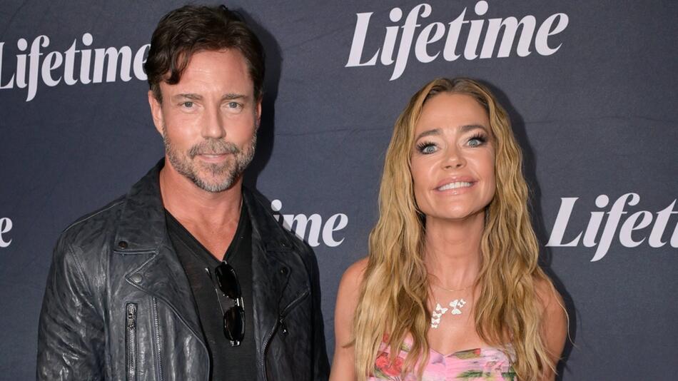 Aaron Phypers und Denise Richards heirateten 2018, im Juli 2025 reichte er die Scheidung ein.