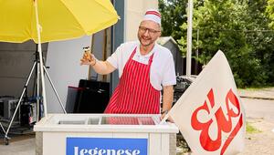 "besseresser": Sebastian Lege nimmt unter anderem Speiseeis unter die Lupe.