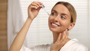 Spicule Skincare ist oft als Serum erhältlich.