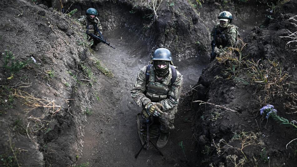 Soldaten, Streitkräfte, Russland, Ukraine, Krieg, Konflikt, Politik