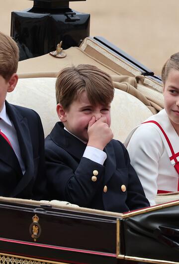 Prinz George mit seinen Geschwistern Prinz Louis und Prinzessin Charlotte.