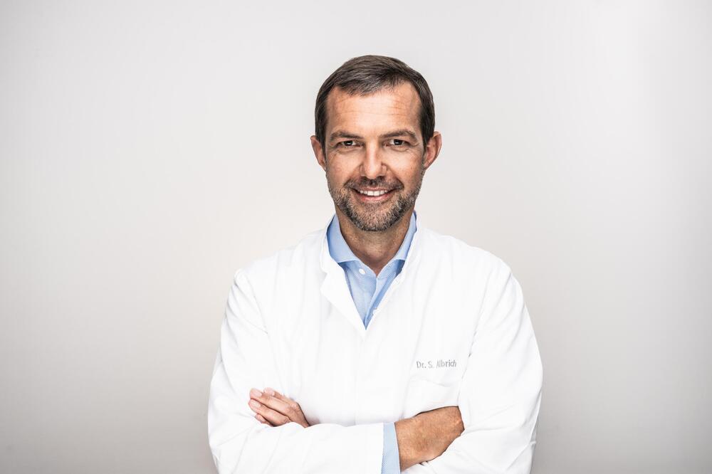 PD Dr. Stefan Albrich, Frauenarzt
