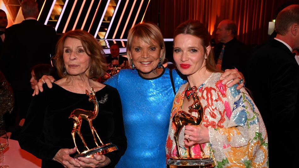 Senta Berger (l-r) Uschi Glas und Karoline Herfurth