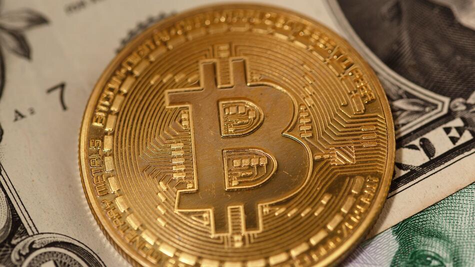 Bitcoin und Fiatgeld