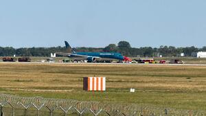 Flugzeug verpasst Ende der Startbahn am Münchner Flughafen
