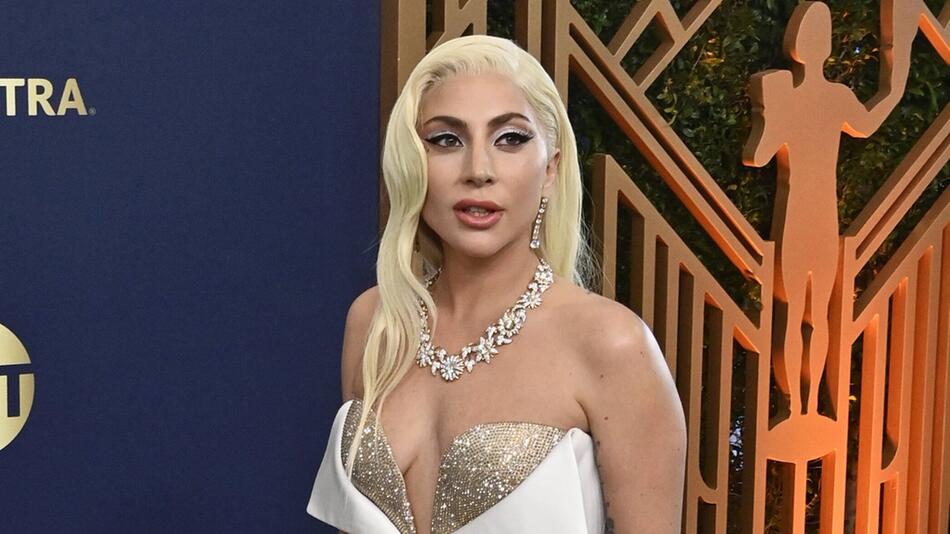 Lady Gaga veröffentlicht bald ihr Album "Mayhem".