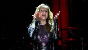 Vicky Leandros kehrt zum Eurovision Song Contest zurück.